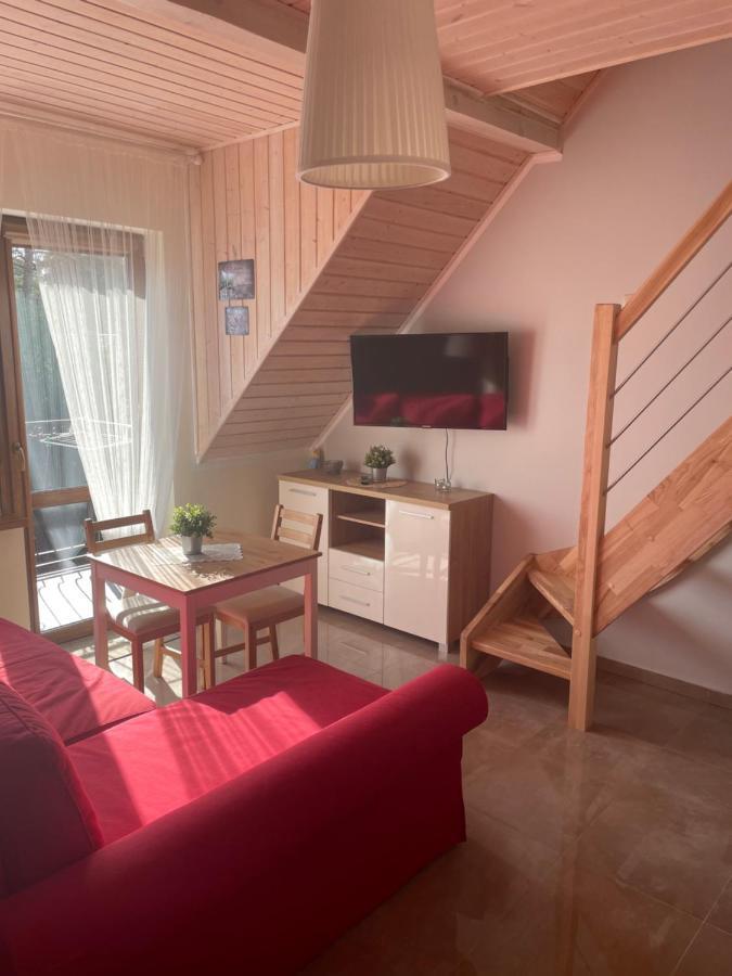 Sosnowa Mila - Domy I Apartamenty بوبيروفو المظهر الخارجي الصورة