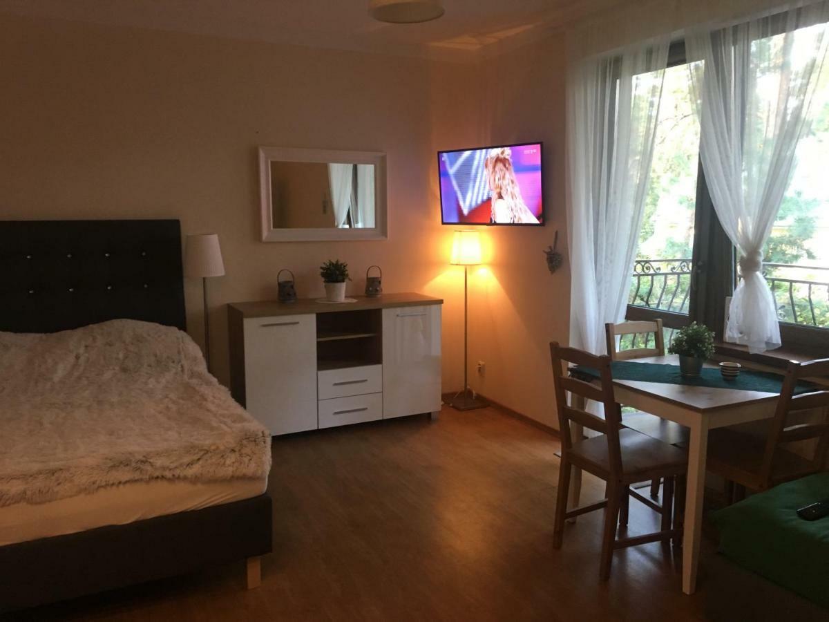 Sosnowa Mila - Domy I Apartamenty بوبيروفو المظهر الخارجي الصورة